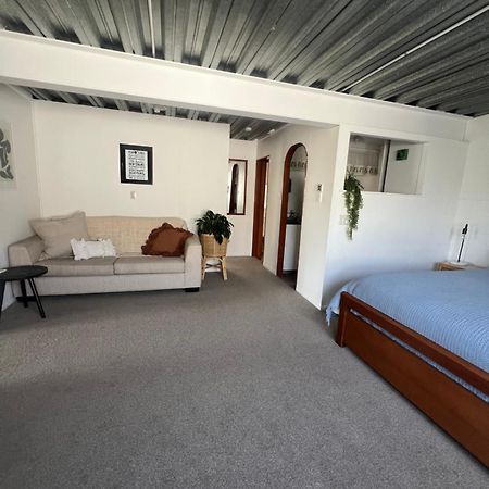 Downtown B&B Mount Maunganui Luaran gambar